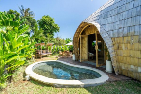 Comfy Bamboo Villa near Beach